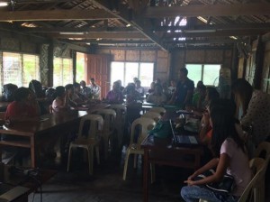 Fisherfolk and representatives from civil society organizations discuss rehabilitation and recovery in fisheries and aquaculture.